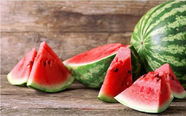 Cara Menanam Semangka Yang Segar di Lahan Kalian